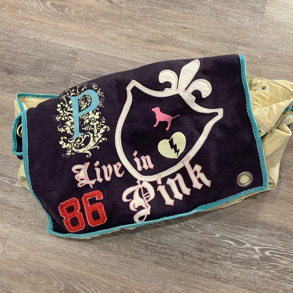 Victoria’s Secret Pink Duffle Bag